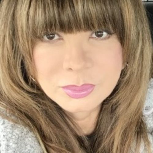 House Sitter Provider Marcela R's Profile Picture