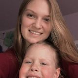 Bubbly and charismatic nursing student who loves kids!
