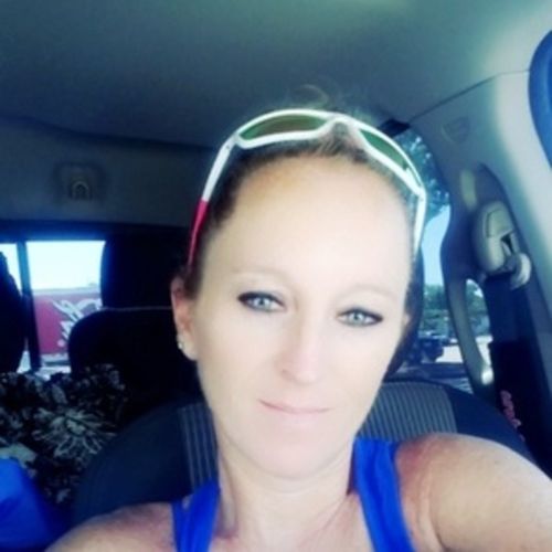 Tracys Cleaning Service Housekeeper, House Sitter in Gainesville, FL