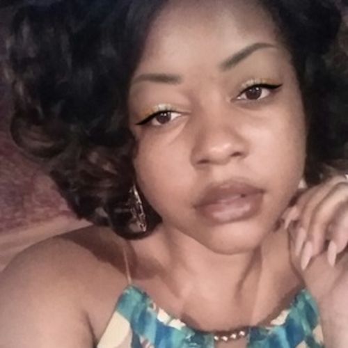 Housekeeper Provider Domineattra H's Profile Picture