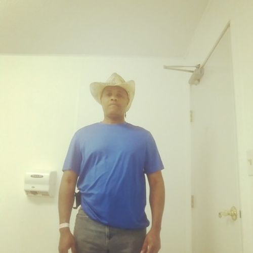 Housekeeper Provider Donald B's Profile Picture