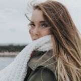 College student looking for part time nanny job!