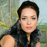 Efficient in costume modeling, and providing all facets of Life Modeling, with numerous successful Art Modeling projects.