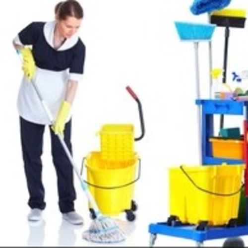 Housekeeper Provider Sureli M's Profile Picture