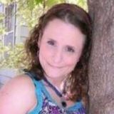 For Hire: Qualified and Caring House, Pet and Plant Sitter in Coosbay , Oregon