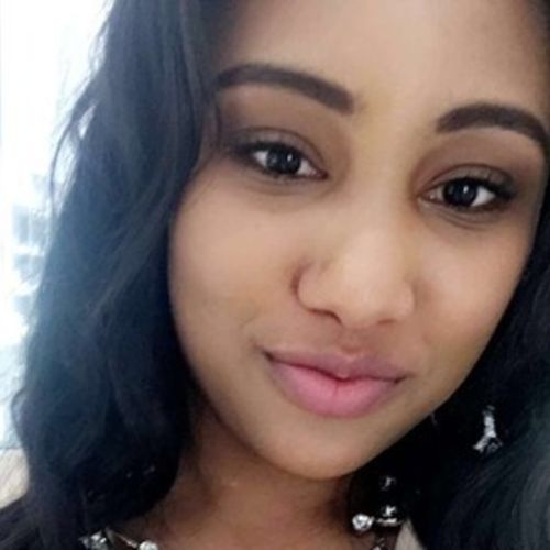 House Sitter Provider Maia Askew's Profile Picture