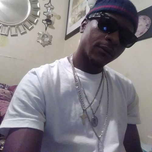 Housekeeper Provider Tyrone J's Profile Picture