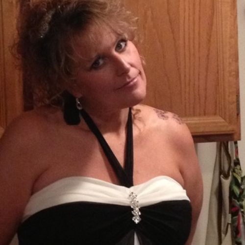 Housekeeper Provider Holly Hagel's Profile Picture