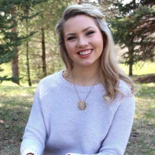 House Sitter Provider Larah Bleiker's Profile Picture