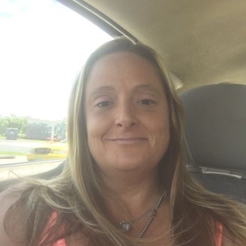 Housekeeper Provider Denielle Leber's Profile Picture