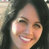 Soy econmica y secretaria y camarera