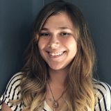 Most Honest Baby-sitter in Milwaukie, has younger siblings loves kids.