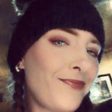 Looking for sitter for ur child, home, pets or all 3 well then I'm ur girl.