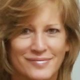 Bella Clean seeks energetic detail oriented individuals.