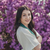 Hi!
My name is Olivia and I am a recent college graduate. I am a huge animal lover with 3 dogs of my own.