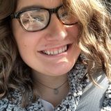 Iowa City Babysitter Looking For Being Hired in Iowa