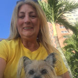When you want the very best in pet care, call Pawprints!