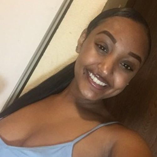 Pet Care Provider Hosana S's Profile Picture