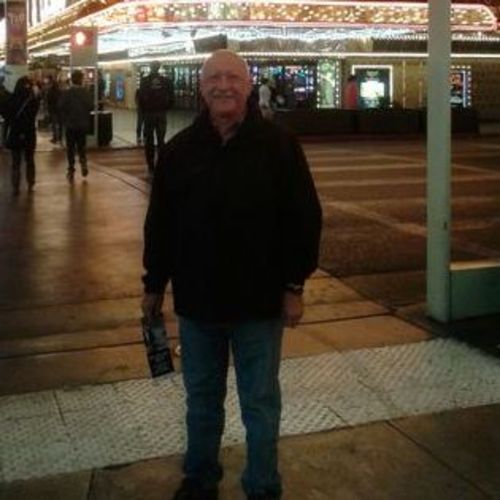 House Sitter Provider Angel F's Profile Picture