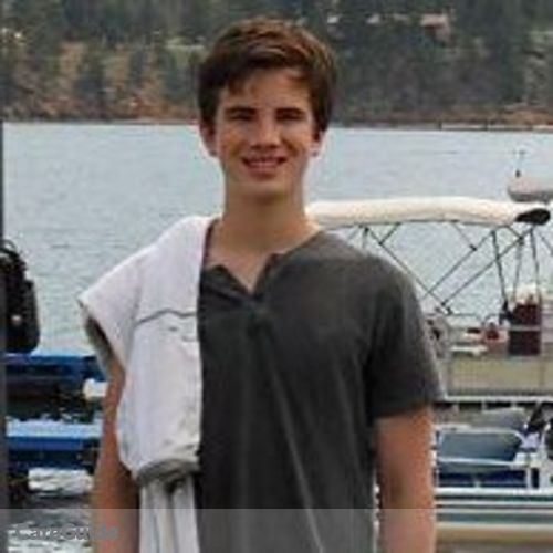 Canadian Nanny Provider Brendan Moore's Profile Picture