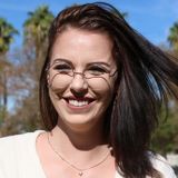 Cottage Grove House Minder/ Pet Sitter Available For Being Hired in Oregon