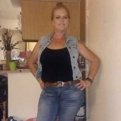 Seeking a Maid Job in Phoenix, Arizona Housekeeper in Phoenix, AZ