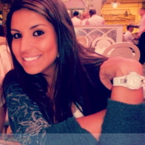 Canadian Nanny Provider Danieli L's Profile Picture