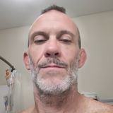 Nice looking handyman , cleaner, electrician and alittle everything and good at everything and i mean everything