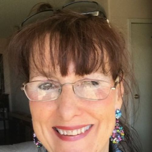 House Sitter Provider Joyce S's Profile Picture
