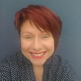 Dog Walker and Pet Sitter ready to assist!