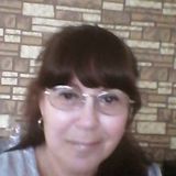 Babysitter available in or near Des Plaines