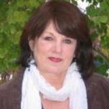Hi everyone,Trustful Housesitter & animal lover, looking for position. Annie.