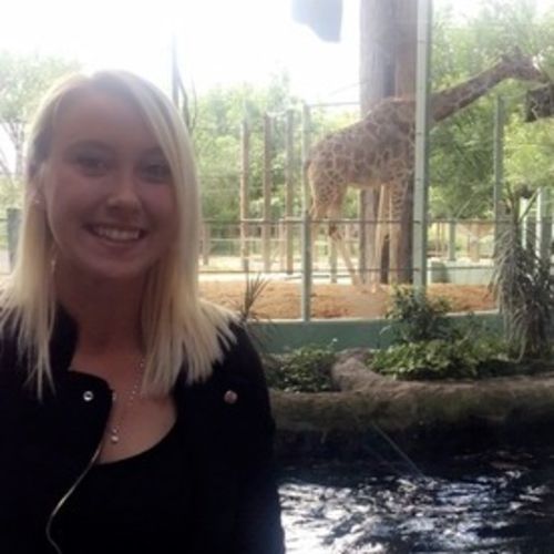Canadian Nanny Provider Amber W's Profile Picture