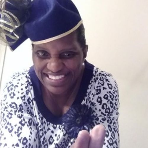 Elder Care Provider Dykeba R's Profile Picture
