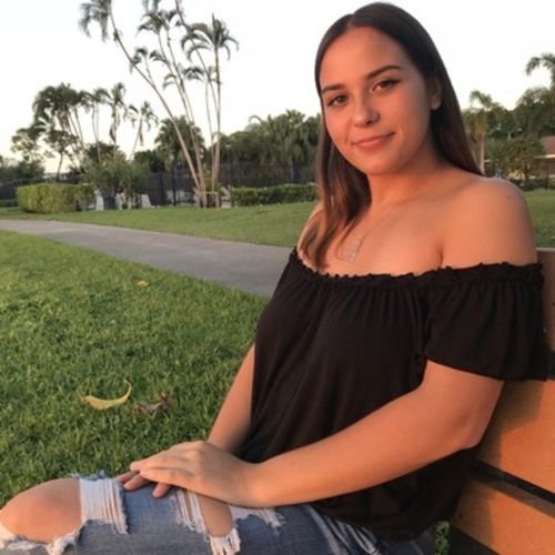 Pet Care Provider Ally L's Profile Picture