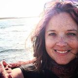I am a biological anthropologist who can help you with reading, writing, science, and statistics!