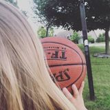 Available: Caring Mother's Helper/Babysitter in Oconomowoc, Wisconsin