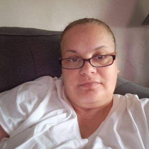 Housekeeper Provider Lisa R's Profile Picture