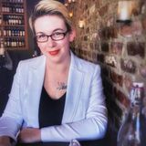 Young Professional Looking For House Sitting Jobs in Santa Monica, CA