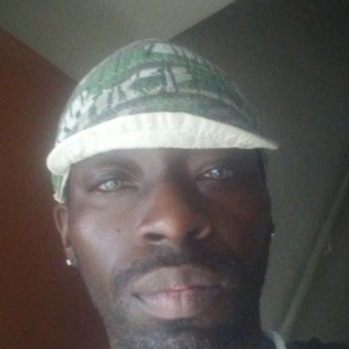 Housekeeper Provider Lebyron J's Profile Picture
