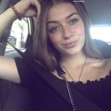 Etudiante au cgep, prte aider avec les devoirs ou de divertir vos plus petits. Je suis la personne qu'il vous faut !