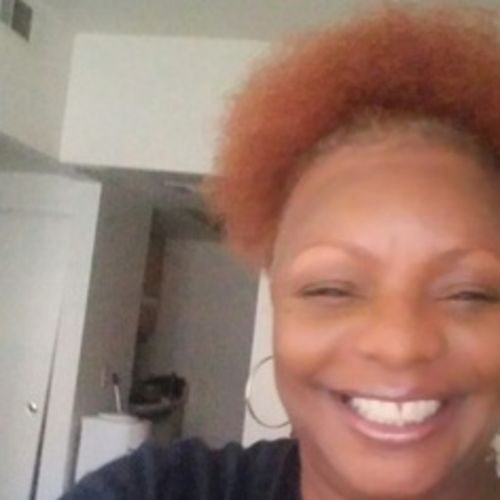 Housekeeper Provider Dee P's Profile Picture