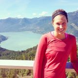 An outgoing young nanny who enjoys getting kids active and engaging in fun activities!