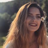 Caring animal lover looking for pet sitting jobs!