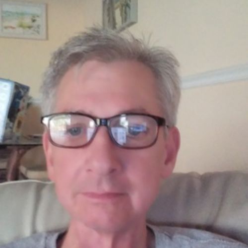 House Sitter Provider Rob Dering's Profile Picture