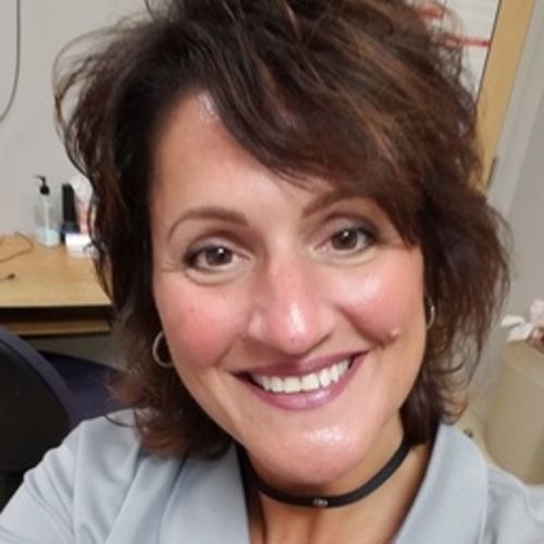 House Sitter Provider Amy B's Profile Picture