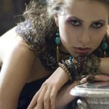 Hello. I am creative fashion and lifestyle portrait photographer. I can offer beautiful photoset in Miami