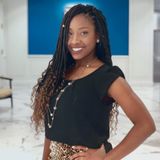 My name is Kayla Searching for Simi Valley House Sitter Jobs