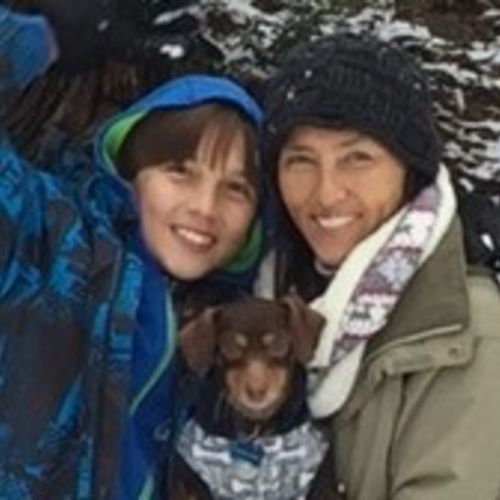 Pet Care Provider Lisa B's Profile Picture