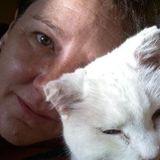Professional office cleaner, advanced pet loving & medical experience , mail & organizational skills